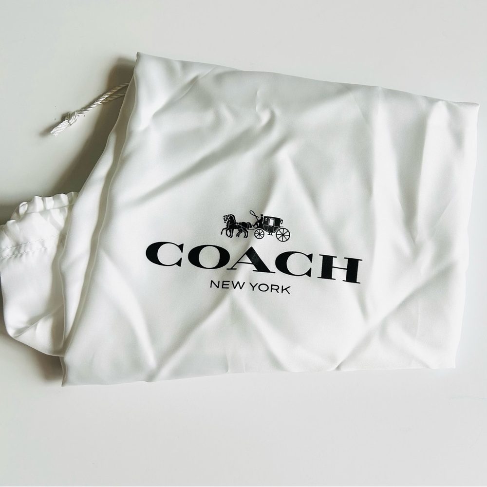 COACH Drawstring White Satin Dust Bag Cover 24x30 Black Logo Storage‎ Travel - Picture 3 of 3